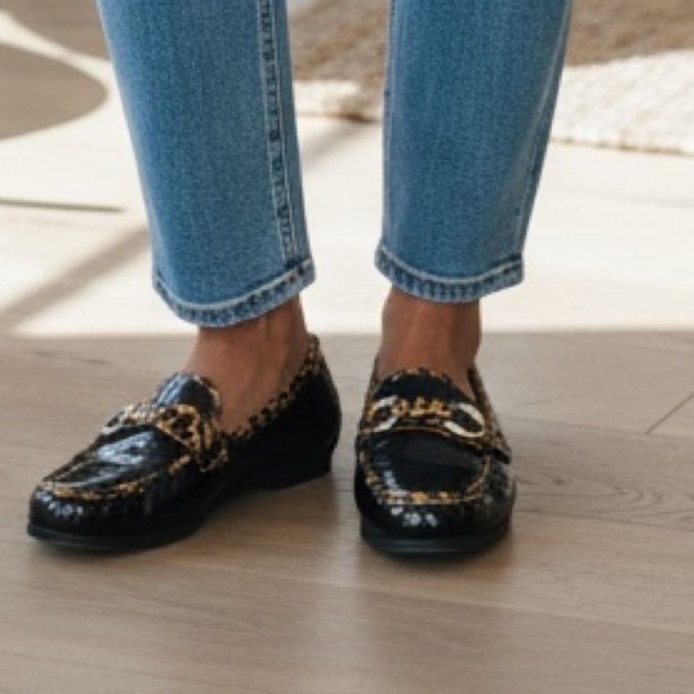 Brighton Actor Designer Black & Brown Leopard Loafers
